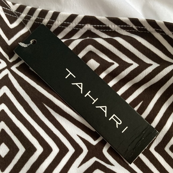 Tahari Black and White Geometric One Piece - Picture 3 of 3